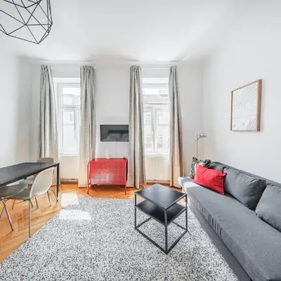 Central Cozy Schönbrunn Apartment