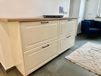Grundriss der Unterkunft Happy Home near Airport - Free Parking