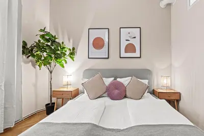 Ein Bett oder Betten in einem Zimmer der Unterkunft Near Mariahilfer Straße - 3 minutes to U3 metro - Monthly Stays
