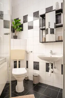 Ein Badezimmer in der Unterkunft Close to Reumannplatz - Monthly Stays