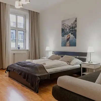 Stylish 2BR Stay Near Wiener Stadthalle & Suitable for Long Stays