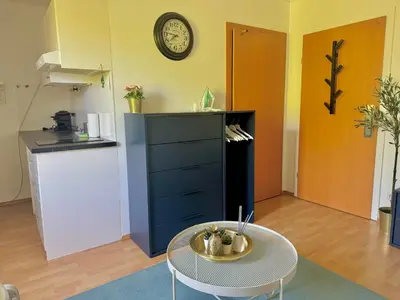 Küche/Küchenzeile in der Unterkunft Cozy City Apartment - Free Parking & Fitness