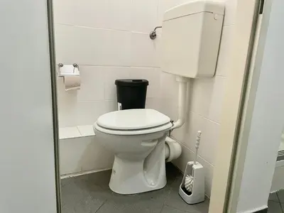 Ein Badezimmer in der Unterkunft Cozy Long-Term Apartment