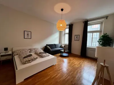 Grundriss der Unterkunft 90 m2 Spacious Apartment with Free Parking