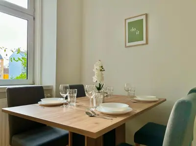 Grundriss der Unterkunft Central Cosy Apartment with Free Parking