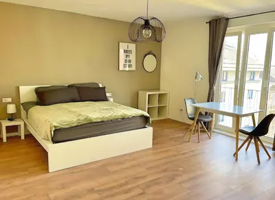 Ein Bett oder Betten in einem Zimmer der Unterkunft Modern Apartment Perfect for Vienna Exploration