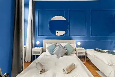 Ein Bett oder Betten in einem Zimmer der Unterkunft Modern Apartments - 1 min to Reumannplatz - Easy City Centre Access