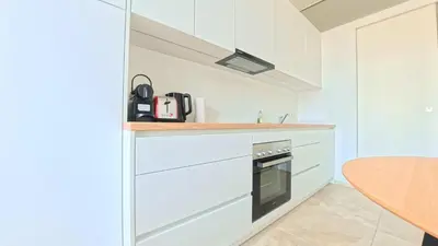 Küche/Küchenzeile in der Unterkunft ampm Traunfelsgasse - Coliving Vienna I Monthly Stays