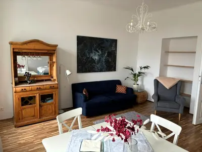 Ein Sitzbereich in der Unterkunft Apartment Sonnige Wohnung by Interhome