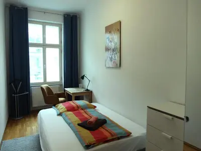 Ein Bett oder Betten in einem Zimmer der Unterkunft Apartment Zentral & ruhig by Interhome