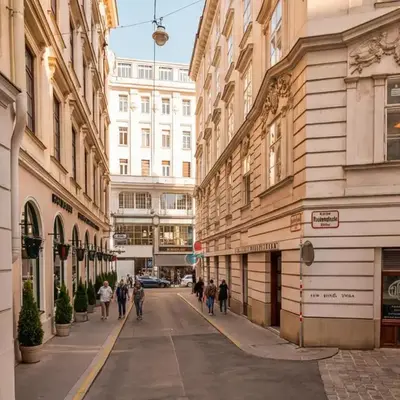 Vienna First District Rooftop Suite - Exclusive Living near Stephansdom