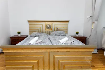 Ein Bett oder Betten in einem Zimmer der Unterkunft Deluxe Apart ROOM