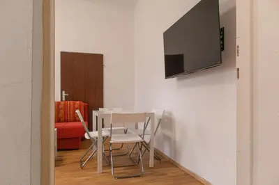 TV/Unterhaltungsangebot in der Unterkunft Affordable 2BR near Millennium Tower, Long Stay