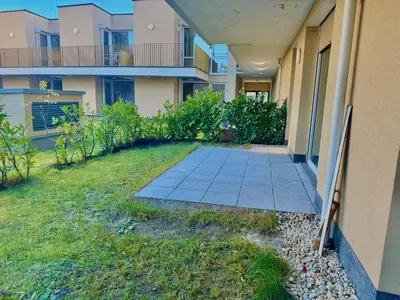 Grundriss der Unterkunft Apartment with 5 Single Beds & Garden near SCS