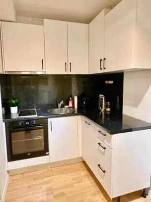 Grundriss der Unterkunft Apartment with 5 Single Beds & Garden near SCS