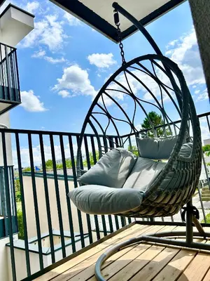 Grundriss der Unterkunft Modern Premium Apartment with Free Parking near Metro