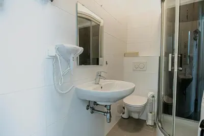 Ein Badezimmer in der Unterkunft Cozy Long Stay Close to Danube Canal & Praterstern