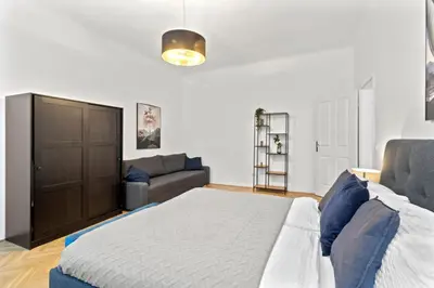 Grundriss der Unterkunft Long Stay - 4 minutes to Metro - Fast Wifi