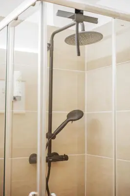 Ein Badezimmer in der Unterkunft Central Apartment near Westbahnhof