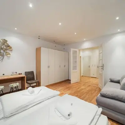Belvedere City Spacious Apartment
