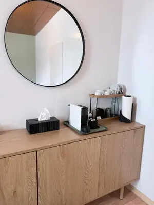 Kaffee-/Teezubehör in der Unterkunft Modernes Doppelzimmer in Wien Donaustadt - MALA
