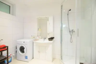 Ein Badezimmer in der Unterkunft Vienna City Apartment 1180 Vienna