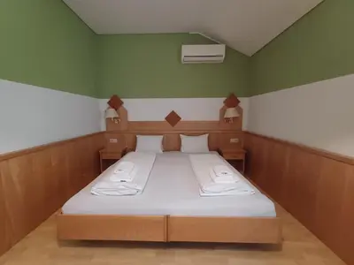Ein Bett oder Betten in einem Zimmer der Unterkunft Georgshof