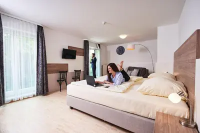 Ein Bett oder Betten in einem Zimmer der Unterkunft Europahaus Wien