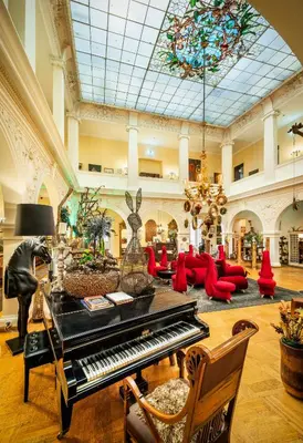 Ein Sitzbereich in der Unterkunft Das Gutenbrunn Thermen & Sporthotel