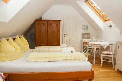 Ein Bett oder Betten in einem Zimmer der Unterkunft Biohof - Familie Neuberger
