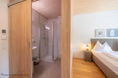 Ein Badezimmer in der Unterkunft Hotel Katamaran