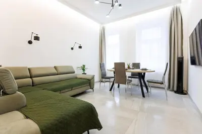 Ein Sitzbereich in der Unterkunft Apartment house in Vienna