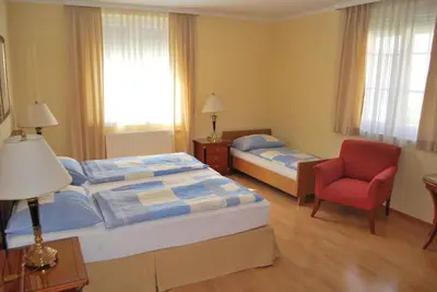 Ein Bett oder Betten in einem Zimmer der Unterkunft Hotel Zachs