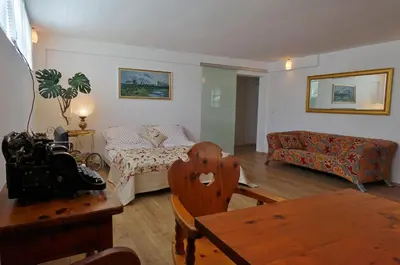 Ein Sitzbereich in der Unterkunft Austria Center - Wien an der Donau
