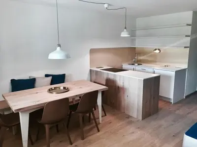 Küche/Küchenzeile in der Unterkunft See-Apartment Weiden