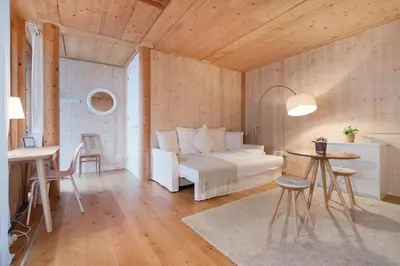 Ein Bett oder Betten in einem Zimmer der Unterkunft Apartments near metro station