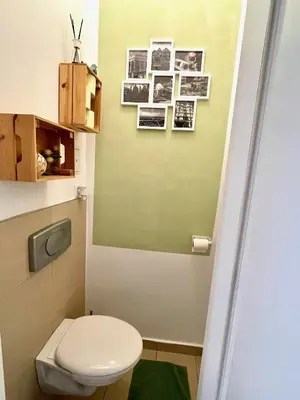 Ein Badezimmer in der Unterkunft Central and simple to reach