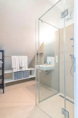 Ein Badezimmer in der Unterkunft easy-flat Pilgramgasse - Apartments near Metro