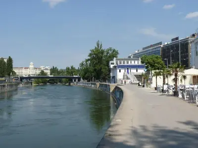 Blick auf einen Fluss in der Nähe der Ferienwohnung
