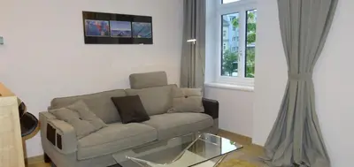 Ein Sitzbereich in der Unterkunft Sonnberg Design Apartment