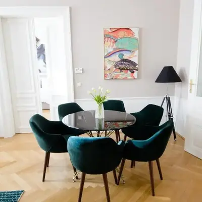 Studio Apartments Urania - Mai's Apartments