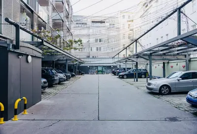 Das Gebäude in dem sich das Hotel befindet
