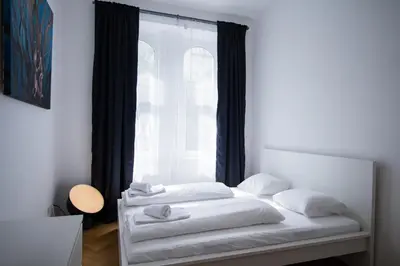 Ein Bett oder Betten in einem Zimmer der Unterkunft Porzellangarten Apartment I contactless Check-In