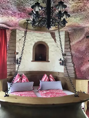 Ein Bett oder Betten in einem Zimmer der Unterkunft Pension Haus Sanz