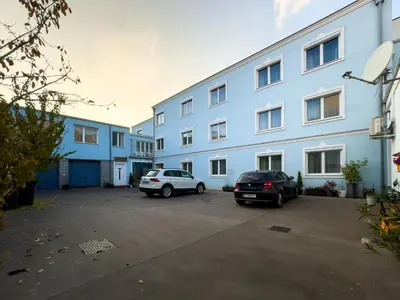Das Gebäude in dem sich das Bed & Breakfast befindet
