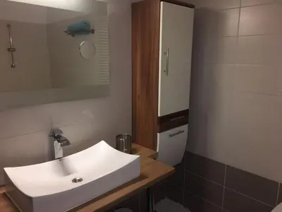 Ein Badezimmer in der Unterkunft Ferienwohnung Leithaberg
