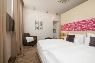 Ein Bett oder Betten in einem Zimmer der Unterkunft RAFAEL KAISER - Premium Apartments - Contactless Check-In