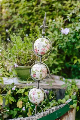Ein Garten an der Unterkunft OLEANDER SUITEN großzügig wohnen mit besonderem Charme