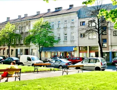 Das Gebäude in dem sich die Ferienwohnung befindet