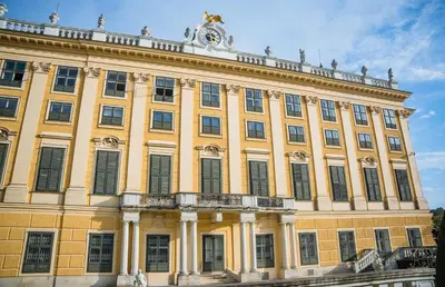 Das Gebäude in dem sich das Hotel befindet